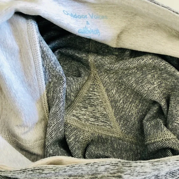 Outdoor Voices x Allbirds Tri-Color Gray Whiteout 7/8 Springs Leggings, sz. XS - Picture 12 of 16